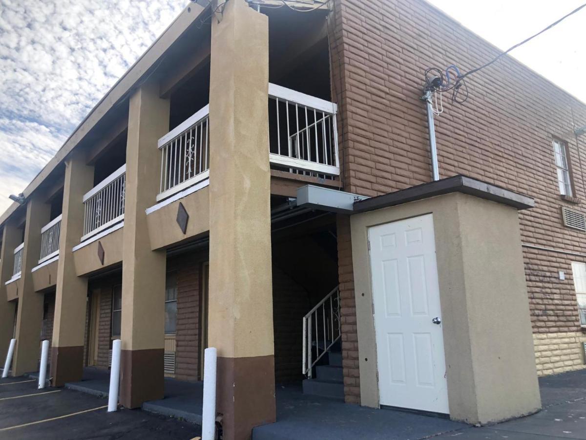 Airport Inn And Suites Tulsa Ngoại thất bức ảnh